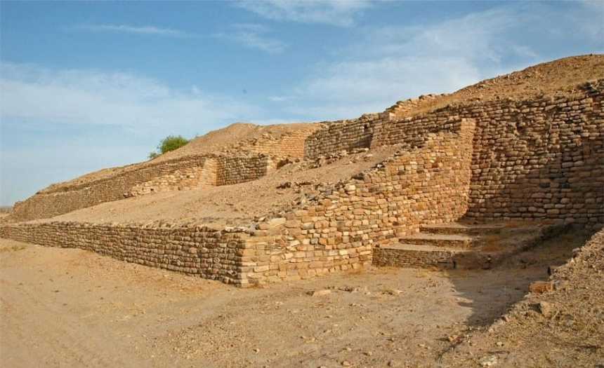 archaeological ruins of Dholavira
