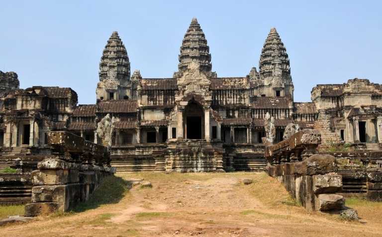 Angkor Wat - Worlds largest religious monument – Earth is Mysterious